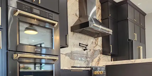 Slim Shaker Ebony (SSE) Cabinets Slim Shaker Ebony (SSE) Cabinets